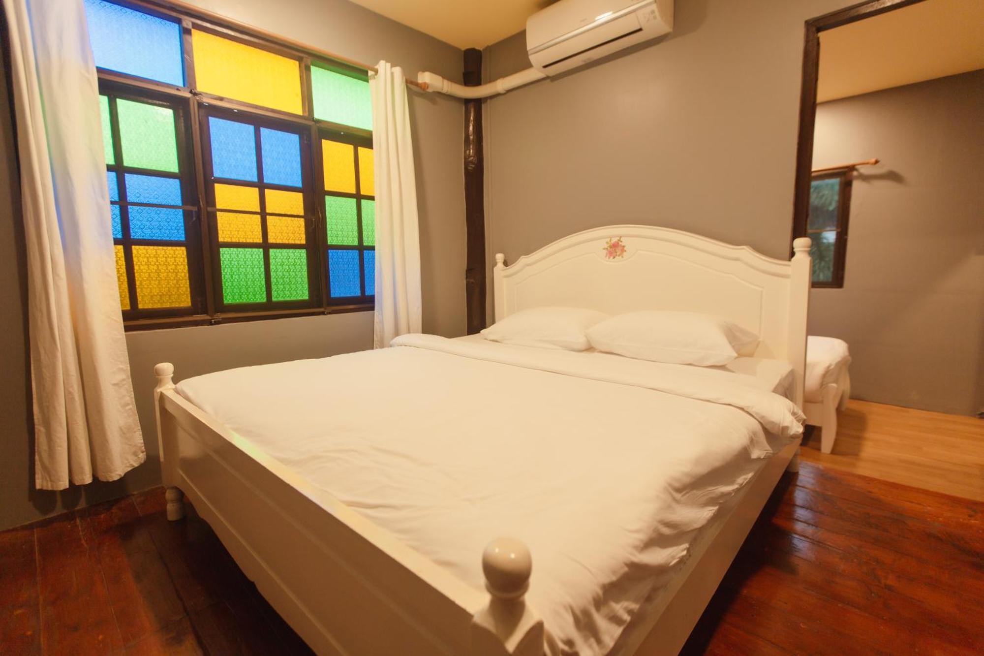Agga Cnx Hostel Chiang Mai Exterior foto