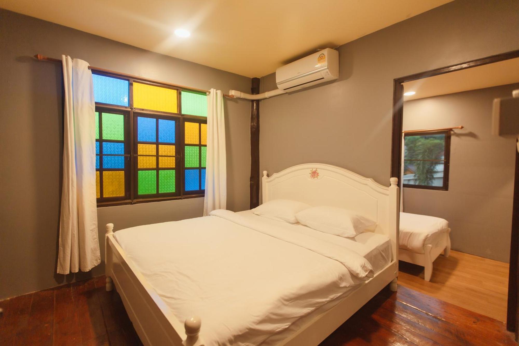 Agga Cnx Hostel Chiang Mai Exterior foto