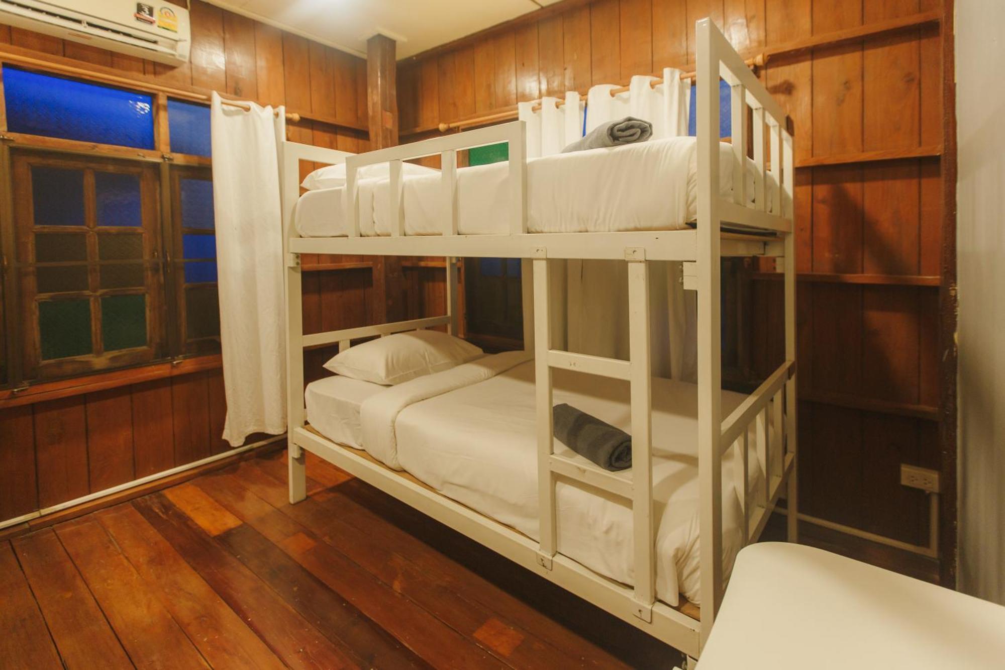 Agga Cnx Hostel Chiang Mai Exterior foto