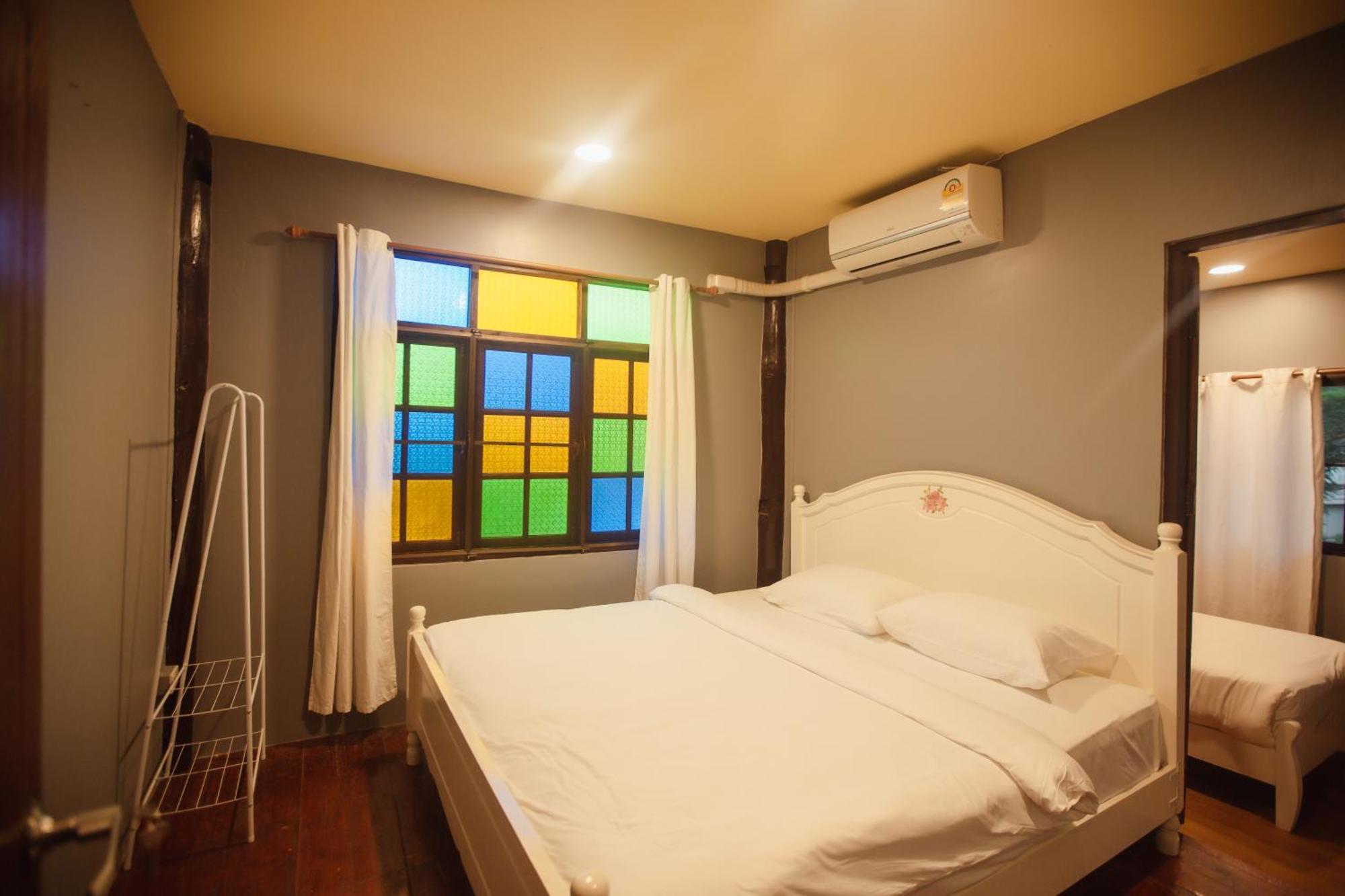 Agga Cnx Hostel Chiang Mai Exterior foto